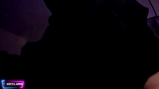 Kitty_Gang's cam snapshot