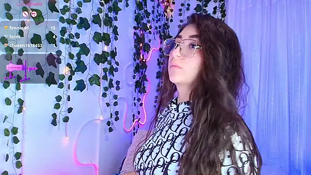 Samii_Evans's web cam