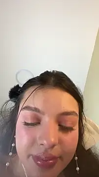 AriaHeavenss live sex cam