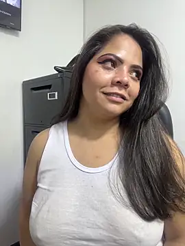 ROUSE_SINCLAIR's cam snapshot