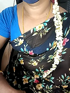 Tamil-hotwife's cam snapshot