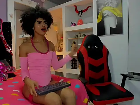 Zaira_sofiaa live sex cam