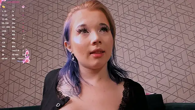 NayaValen's cam snapshot