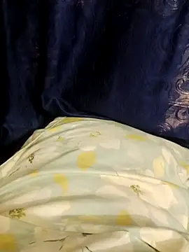 Priya_684's cam snapshot