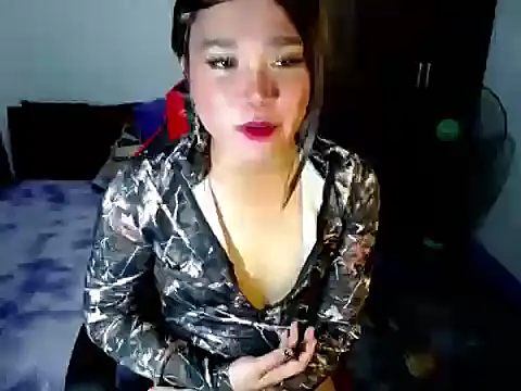 sofiathe1st live sex cam