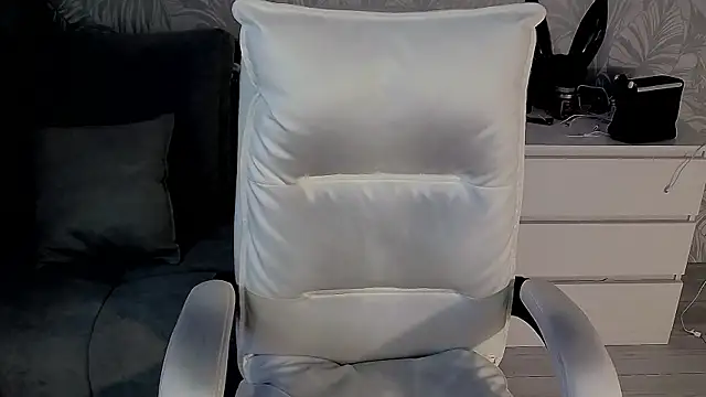 EvaRelusionJ's cam snapshot