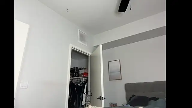 ElenaErickson live sex cam