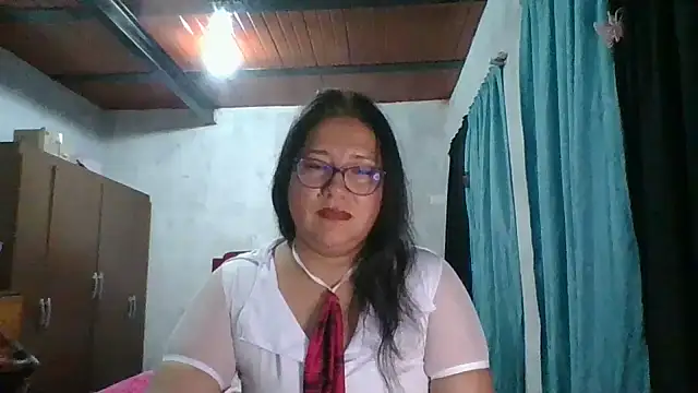 scarlett_widow_'s cam snapshot