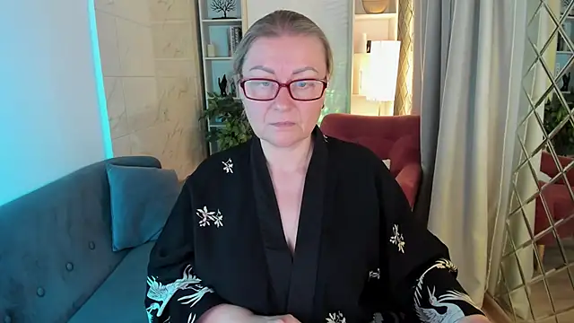 AlexandraKind live sex cam