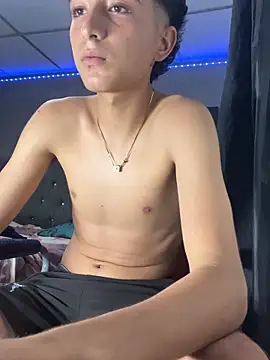 MathieuAGT live sex cam