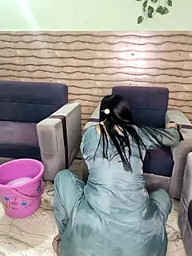 PRIYA_22's cam snapshot