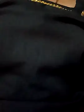 Aaisha-16's cam snapshot