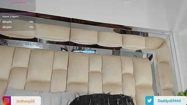 Daddysgirl1_'s cam snapshot