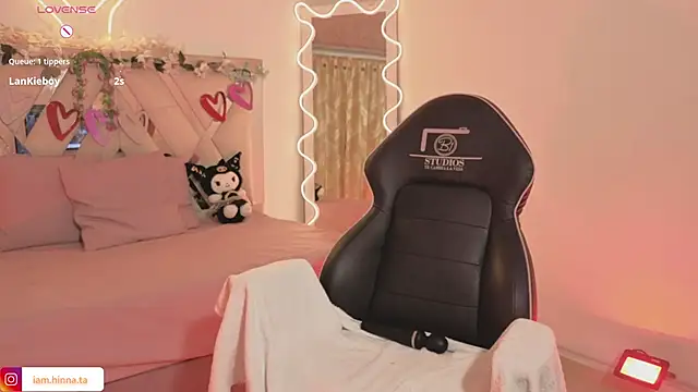 hina_tay's cam snapshot