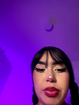 lucialauper_'s cam snapshot