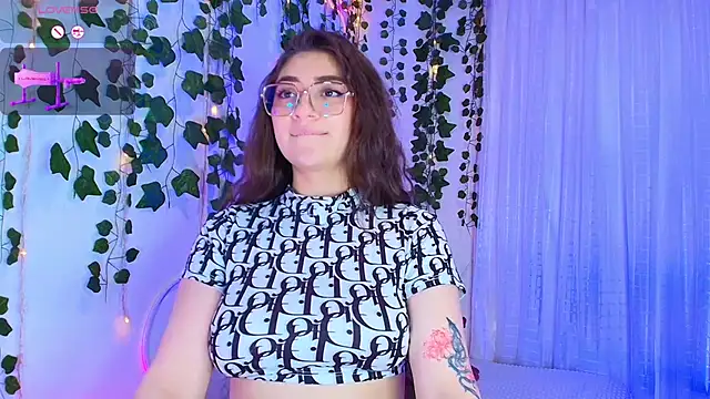 Samii_Evans's cam snapshot