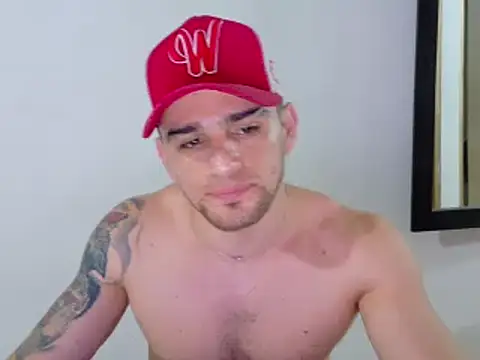 Sexy_Alejandro_ live sex cam
