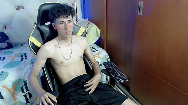 johnny_cagee live sex cam