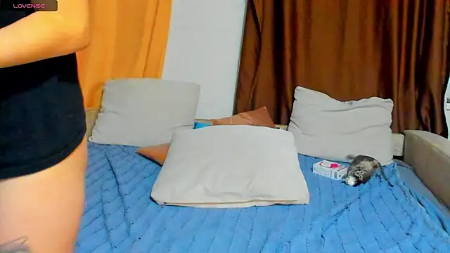 Eva_purrr_ live sex cam