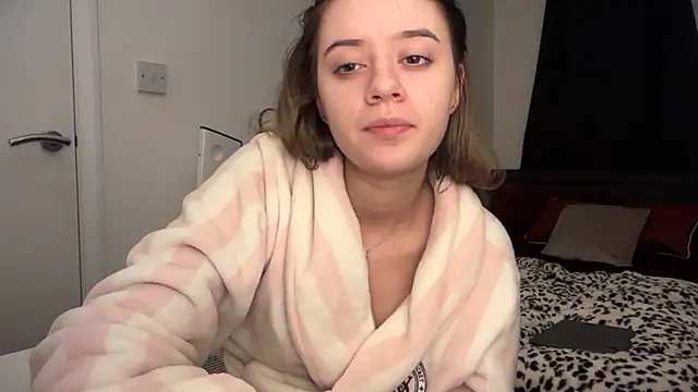 YasmineLace's cam snapshot