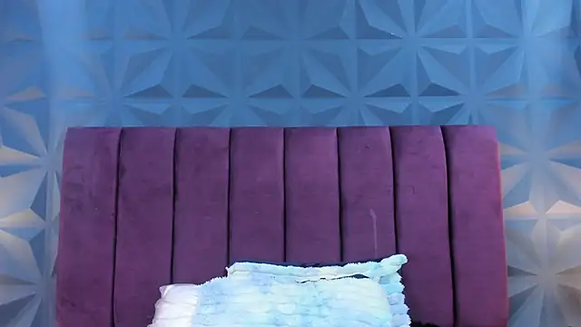 NicoleJonss's cam snapshot