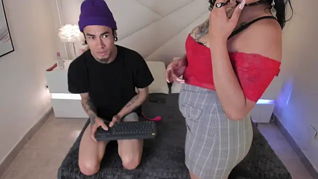 conjuring_'s cam snapshot