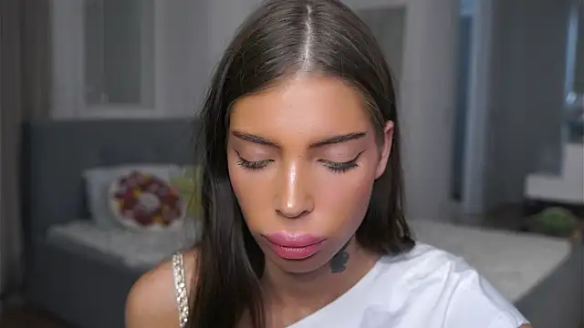 LoisKeedah live sex cam