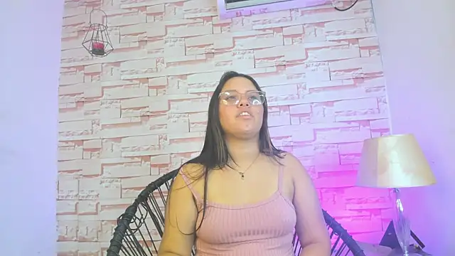 Lidianis_333's cam snapshot