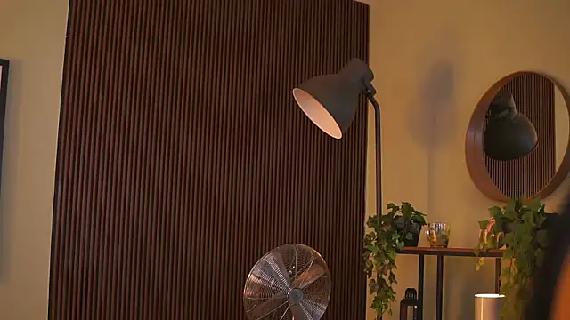 RavennaDArcy's cam snapshot