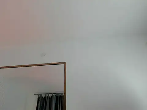 Sasha_Wolff's cam snapshot