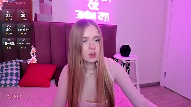 TerriBlossom's cam snapshot