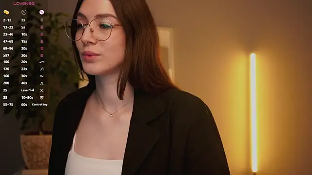 Ester_Hill's cam snapshot