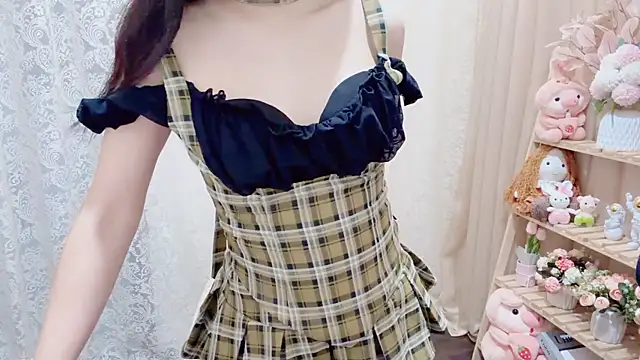 Rellababyy's cam snapshot