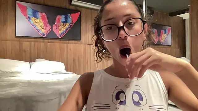 absoluthorrorfield live sex cam