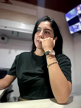 Sofia_Collins- live sex cam