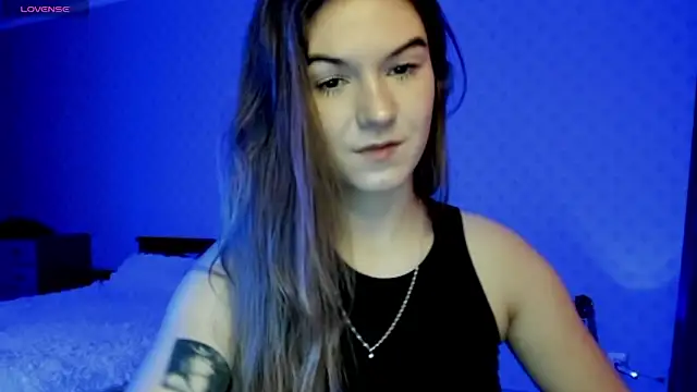 luna_lust_212's cam snapshot