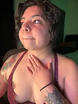 kimmiakiss22 live sex cam