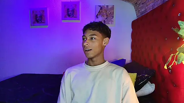 CoffeNaughty_nom live sex cam