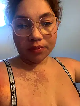 WhiteWomen's cam snapshot