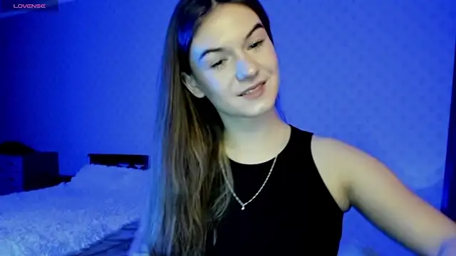 luna_lust_212's cam snapshot