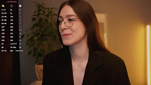 Ester_Hill's cam snapshot