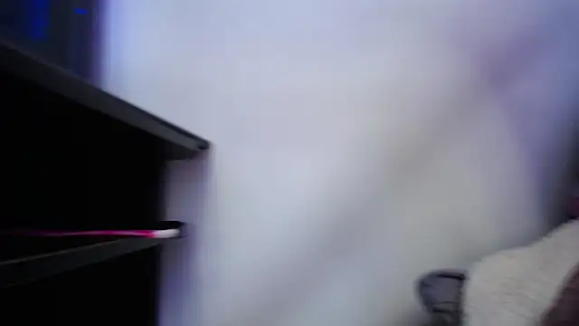 luly_pink's cam snapshot