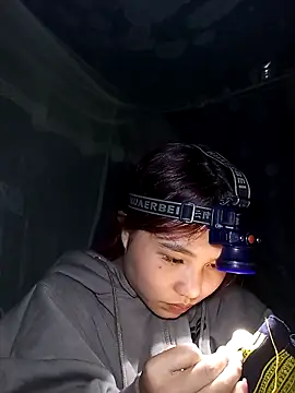 EllyBaby20's cam snapshot