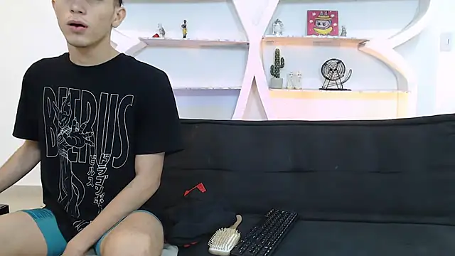 RED_EMPIRE's cam snapshot