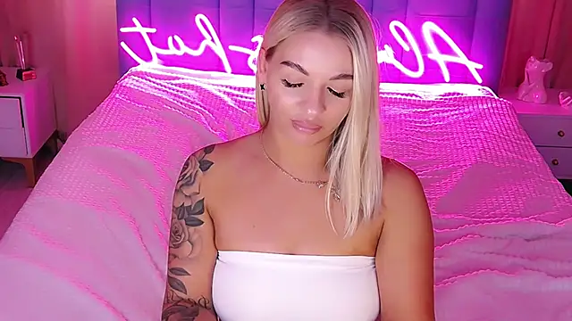 AllwaysHotJ live sex cam