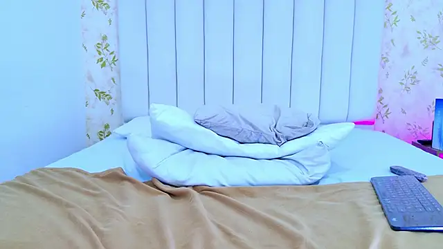 Samanta_Isel's cam snapshot