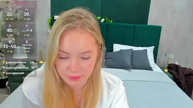 Melanie_Ryer's cam snapshot