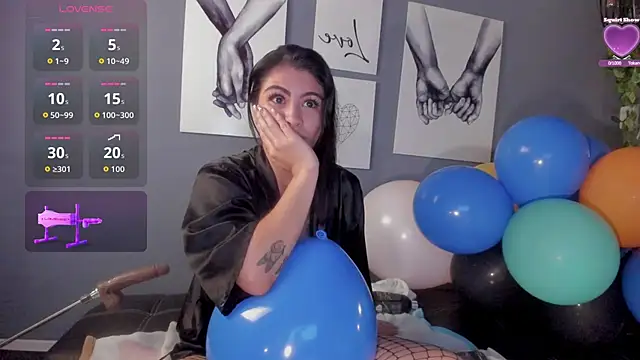 lunaalynch live sex cam