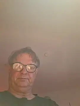 Seltsamoder live sex cam