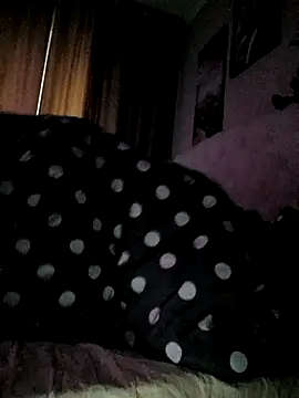 ROXOLANAA_SEXY live sex cam